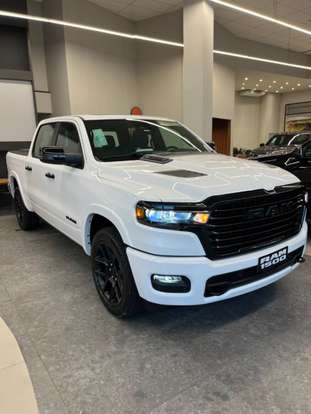 RAM-1500-3.0 HURRICANE 6 BITURBO GASOLINA LARAMIE NIGHT EDITION CD 4X4 AUTOMÁTICO RAM-1500-2026