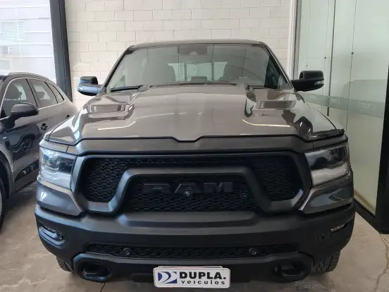 RAM-1500-5.7 V8 GASOLINA REBEL CD 4X4 AUTOMÁTICO RAM-1500-2023