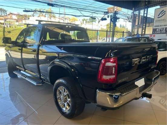 RAM-2500-6.7 I6 TURBO DIESEL LARAMIE CD 4X4 AUTOMÁTICO RAM-2500-2022
