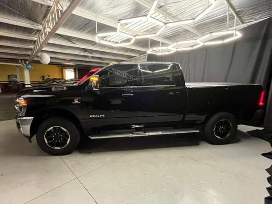 RAM-2500-6.7 I6 TURBO DIESEL LARAMIE CD 4X4 AUTOMÁTICO RAM-2500-2026