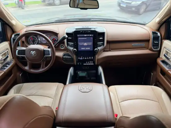RAM-3500-6.7 I6 TURBO DIESEL LARAMIE CD 4X4 AUTOMÁTICO RAM-3500-2022