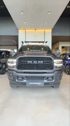 RAM-3500-6.7 I6 TURBO DIESEL LARAMIE NIGHT EDITION CD 4X4 AUTOMÁTICO RAM-3500-2024