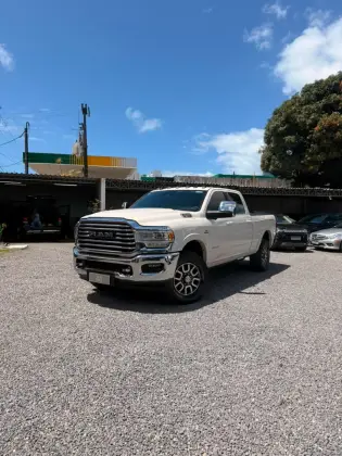 RAM 3500 6.7 I6 TURBO DIESEL LIMITED LONGHORN CD 4X4  AUTOMÁTICO