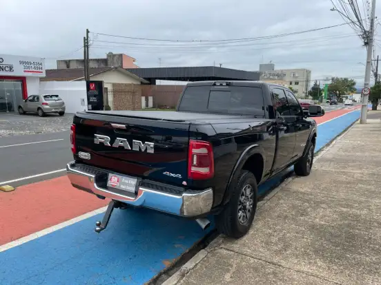 RAM-3500-6.7 I6 TURBO DIESEL LIMITED LONGHORN CD 4X4 AUTOMÁTICO RAM-3500-2022