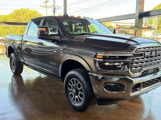 RAM-3500-6.7 I6 TURBO DIESEL LIMITED LONGHORN CD 4X4 AUTOMÁTICO RAM-3500-2026