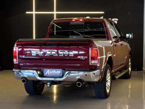 RAM-CLASSIC-5.7 V8 GASOLINA LARAMIE CD 4X4 AUTOMÁTICO RAM-CLASSIC-2022