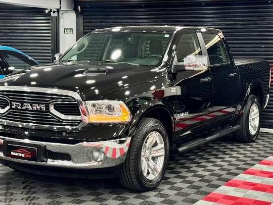 RAM-CLASSIC-5.7 V8 GASOLINA LARAMIE CD 4X4 AUTOMÁTICO RAM-CLASSIC-2022