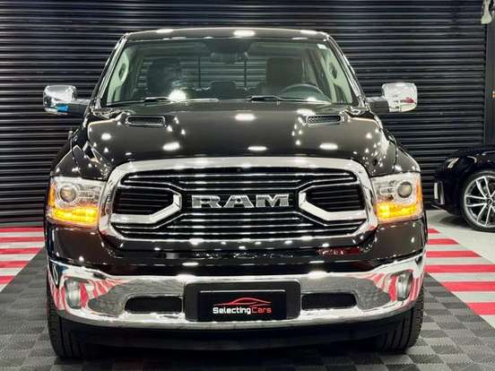 RAM-CLASSIC-5.7 V8 GASOLINA LARAMIE CD 4X4 AUTOMÁTICO RAM-CLASSIC-2022