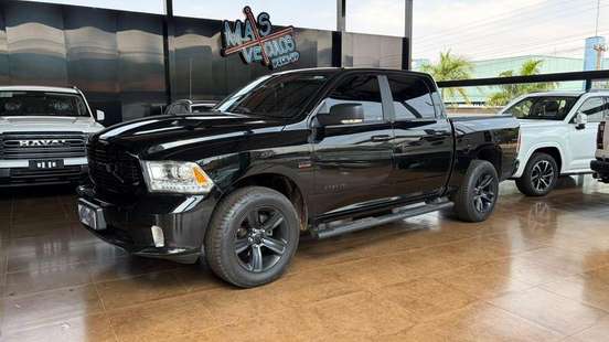 RAM-CLASSIC-5.7 V8 GASOLINA LARAMIE NIGHT EDITION CD 4X4 AUTOMÁTICO RAM-CLASSIC-2022