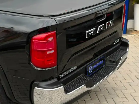 RAM-RAMPAGE-2.0 TURBO DIESEL LARAMIE 4X4 AUTOMÁTICO RAM-RAMPAGE-2023