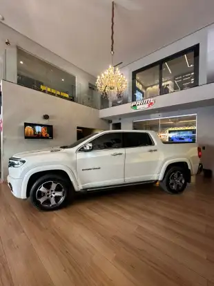 RAM-RAMPAGE-2.0 TURBO DIESEL LARAMIE 4X4 AUTOMÁTICO RAM-RAMPAGE-2023