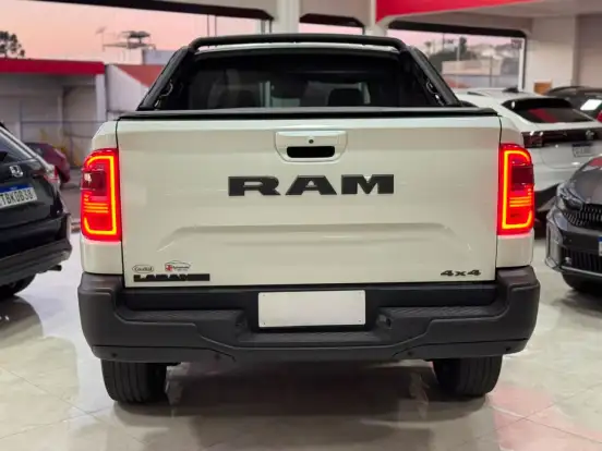 RAM-RAMPAGE-2.2 TURBO DIESEL LARAMIE 4X4 AUTOMÁTICO RAM-RAMPAGE-2025