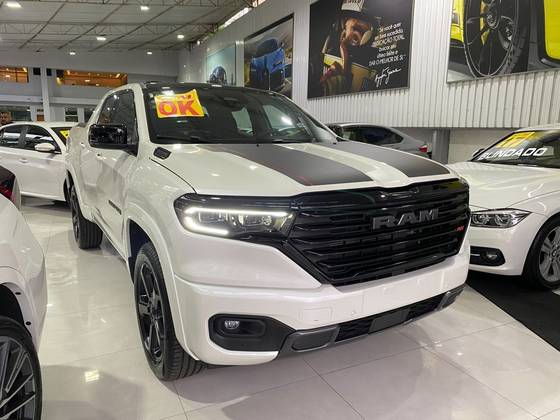 RAM RAMPAGE 2.0 HURRICANE 4 TURBO GASOLINA R/T 4X4 AUTOMÁTICO