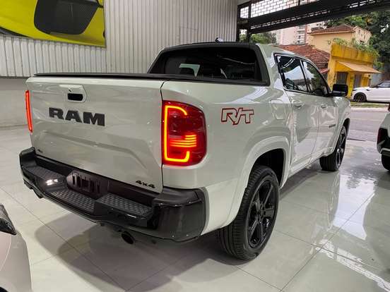 RAM-RAMPAGE-2.0 HURRICANE 4 TURBO GASOLINA R/T 4X4 AUTOMÁTICO RAM-RAMPAGE-2026