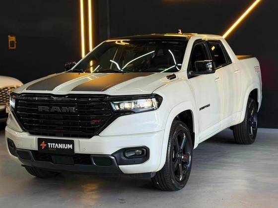 RAM RAMPAGE 2.0 HURRICANE 4 TURBO GASOLINA R/T 4X4 AUTOMÁTICO