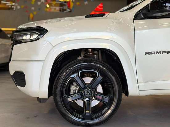 RAM-RAMPAGE-2.0 HURRICANE 4 TURBO GASOLINA R/T 4X4 AUTOMÁTICO RAM-RAMPAGE-2025