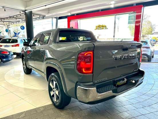 RAM-RAMPAGE-2.0 TURBO DIESEL LARAMIE 4X4 AUTOMÁTICO RAM-RAMPAGE-2023
