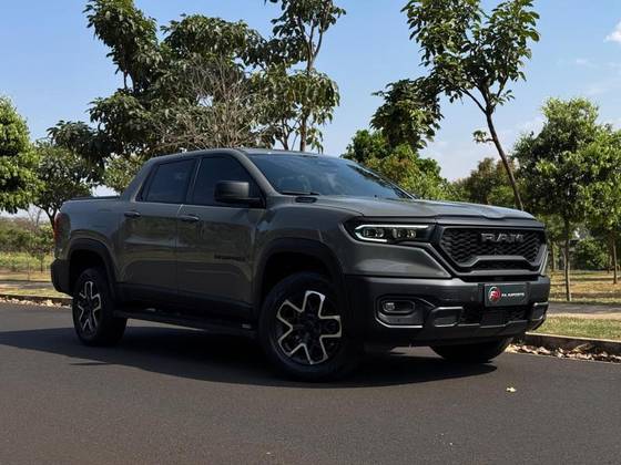 RAM RAMPAGE 2.0 TURBO DIESEL REBEL 4X4 AUTOMÁTICO