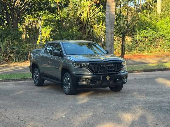 RAM RAMPAGE 2.0 TURBO DIESEL REBEL 4X4 AUTOMÁTICO