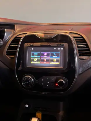 RENAULT-CAPTUR-1.6 16V SCE FLEX INTENSE X-TRONIC RENAULT-CAPTUR-2017