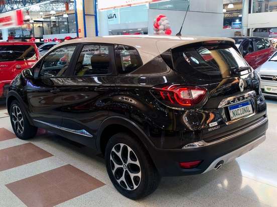 RENAULT-CAPTUR-1.6 16V SCE FLEX INTENSE X-TRONIC RENAULT-CAPTUR-2017