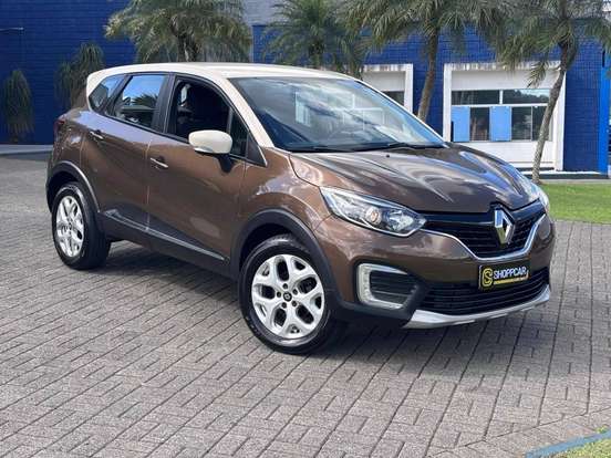 RENAULT-CAPTUR-2018