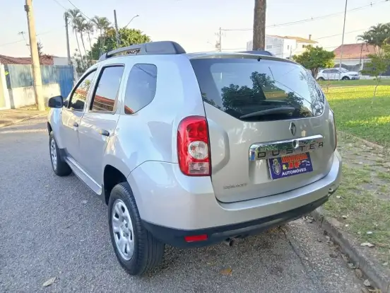 RENAULT-DUSTER-1.6 EXPRESSION 4X2 16V FLEX 4P MANUAL RENAULT-DUSTER-2014