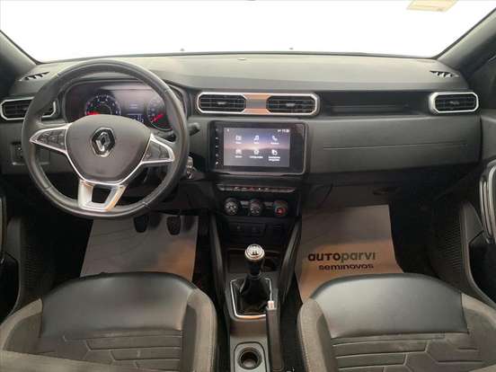 RENAULT-DUSTER-2023