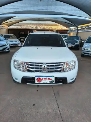 RENAULT DUSTER 2.0 DYNAMIQUE 4X2 16V FLEX 4P AUTOMÁTICO