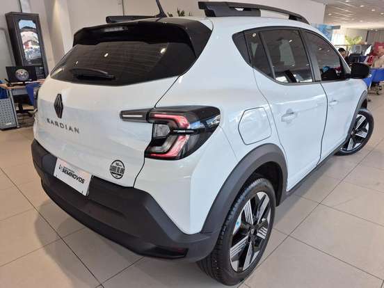 RENAULT-KARDIAN-2025
