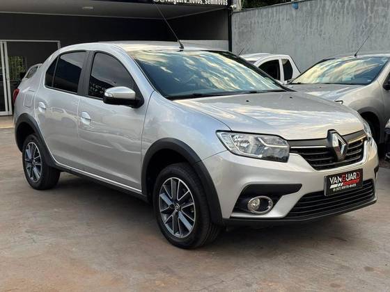 RENAULT LOGAN 1.6 16V SCE FLEX ICONIC X-TRONIC