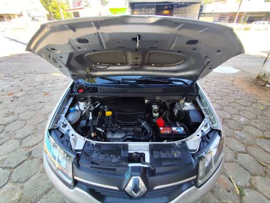 RENAULT-SANDERO-1.6 EXPRESSION 8V FLEX 4P MANUAL RENAULT-SANDERO-2015