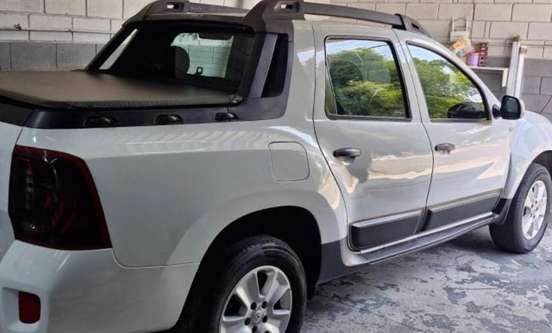 RENAULT-DUSTER OROCH-2019