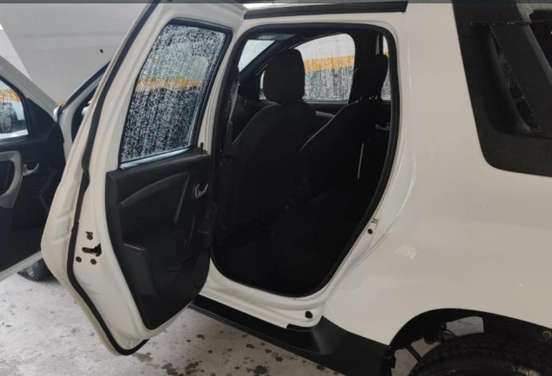 RENAULT-DUSTER OROCH-2019