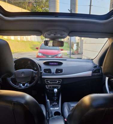 RENAULT-FLUENCE-2013