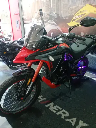 SHINERAY SHI 250 SHINERAY SHI 250
