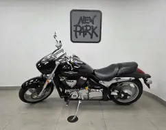 SUZUKI BOULEVARD M1500 SUZUKI BOULEVARD M1500