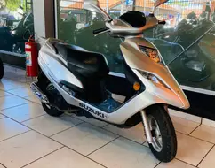 SUZUKI BURGMAN 125 AUTOMATIC SUZUKI BURGMAN 125 AUTOMATIC