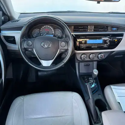 TOYOTA-COROLLA-2015