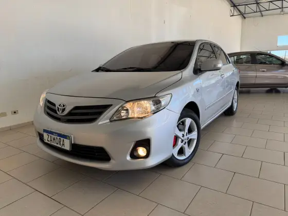 TOYOTA COROLLA 2.0 XEI 16V FLEX 4P AUTOMÁTICO TOYOTA COROLLA 2.0 XEI 16V FLEX 4P AUTOMÁTICO