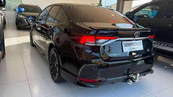 TOYOTA-COROLLA-2023