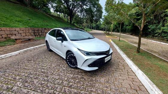 TOYOTA COROLLA 2.0 VVT-IE FLEX GR-S DIRECT SHIFT