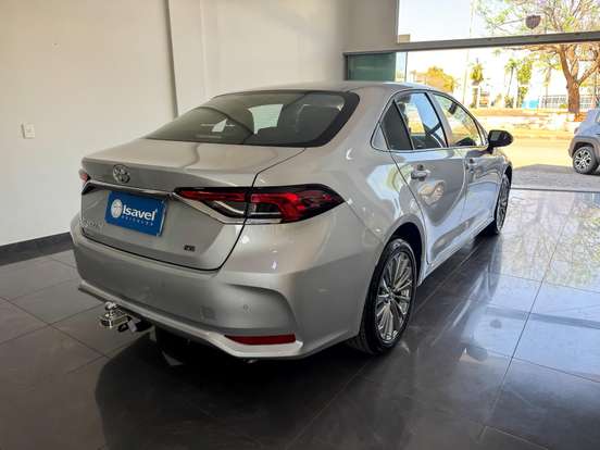 TOYOTA-COROLLA-2025