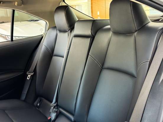 TOYOTA-COROLLA-2025