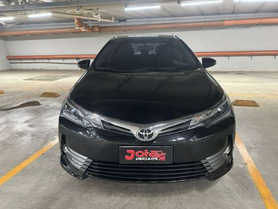 TOYOTA-COROLLA-2018