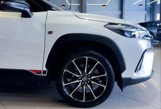TOYOTA-COROLLA CROSS-2024