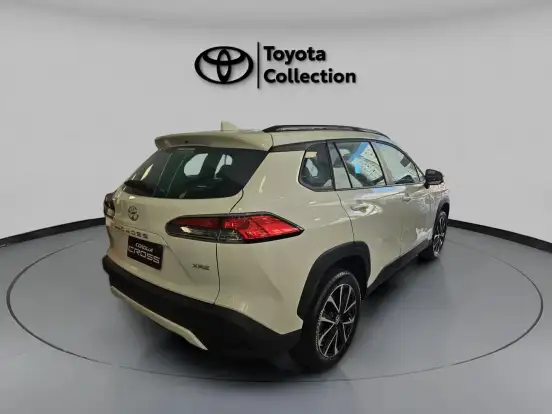 TOYOTA-COROLLA CROSS-2026