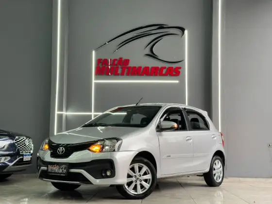 TOYOTA ETIOS 1.5 X PLUS 16V FLEX 4P AUTOMÁTICO
