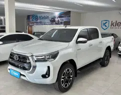TOYOTA HILUX 2.8 D-4D TURBO DIESEL CD SRX 4X4 AUTOMÁTICO TOYOTA HILUX 2.8 D-4D TURBO DIESEL CD SRX 4X4 AUTOMÁTICO