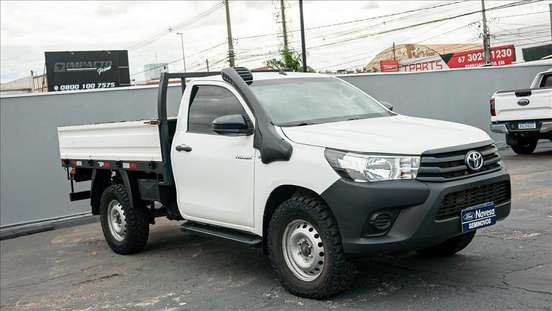 TOYOTA-HILUX-2020